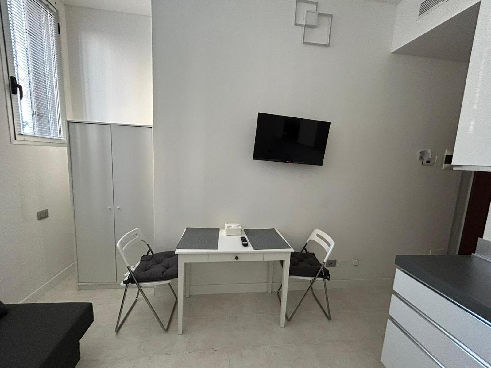 Elegant Studio Mediolan Zewnętrze zdjęcie